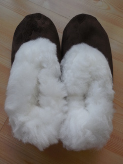 Photo of Suede alpaca-lined slippers